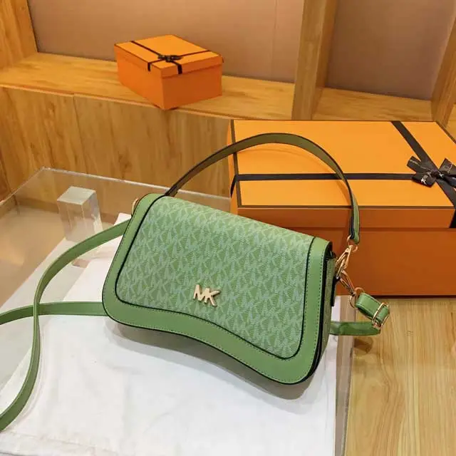 Fashion Letter Print Leather Crossbody Handbag