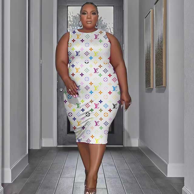 EVILD Plus Size Sequin Bodycon Dress - V-Neck, Short Sleeve, Glitter Mini Dress For Parties - View #5