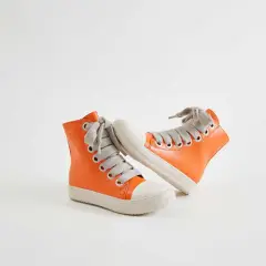 Big Lace-Up Fashion Leather Sneakers