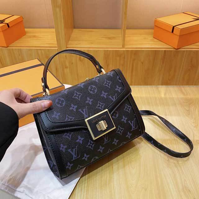 Women Leather Printed Crossbody Handbag