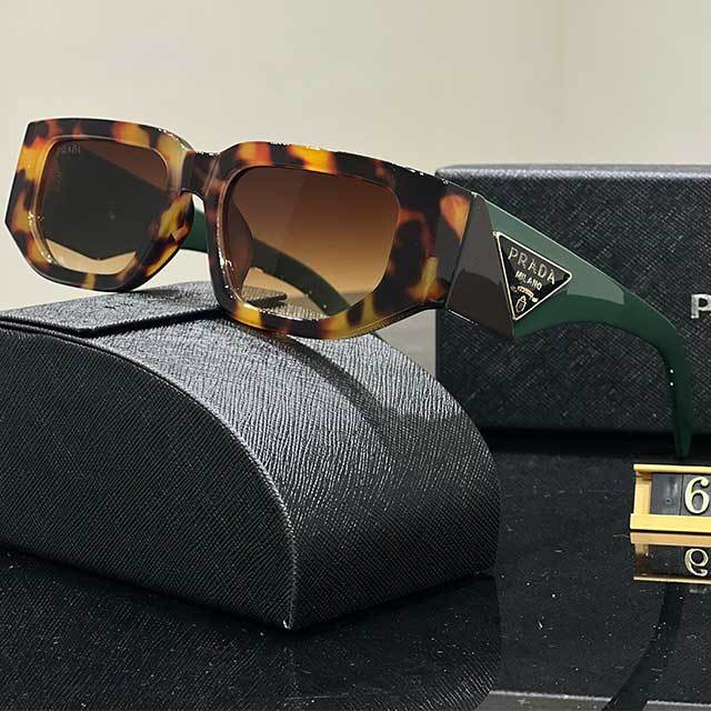 Classic Design Unisex SunGlasses