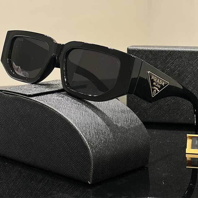 Classic Design Unisex SunGlasses