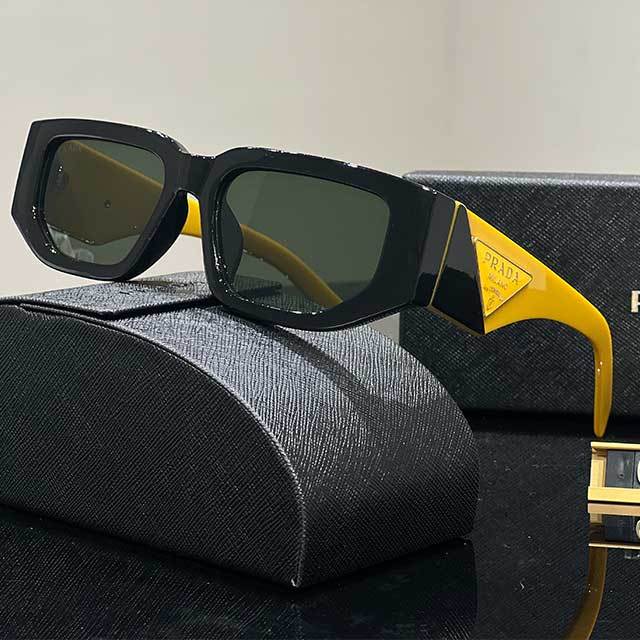 Classic Design Unisex SunGlasses