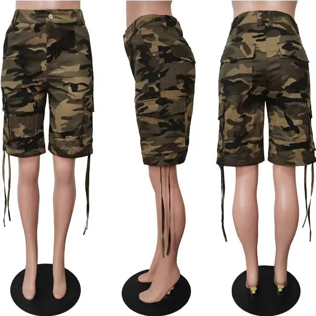 Multi Pockets Camo Print Cargo Shorts