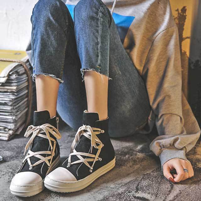 Chic Lace-Up Zipper Canvas Sneakers