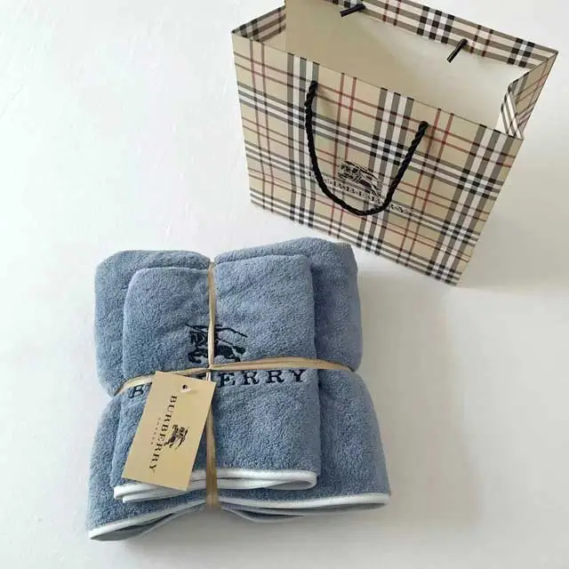 Embroidery Coral Fleece Bath Towel Set