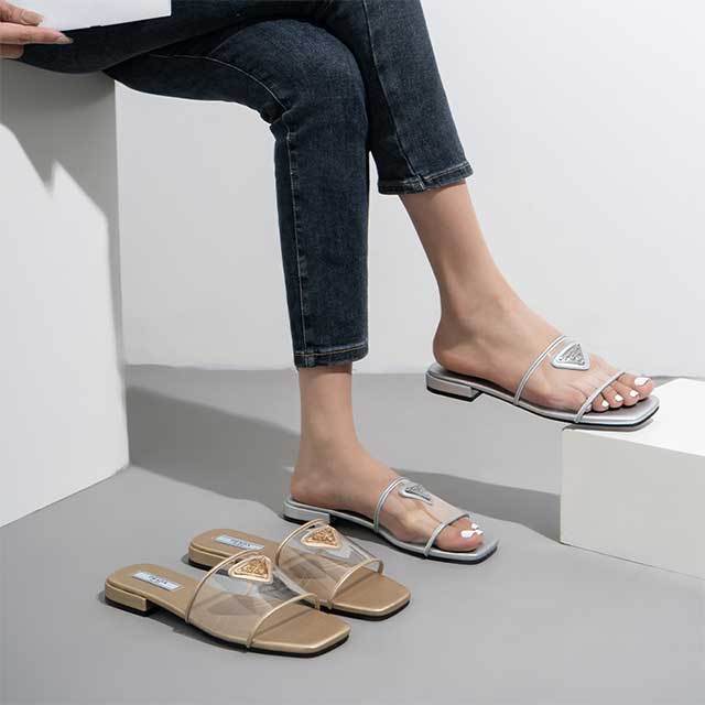 Fashionable Transparent Open Toe Slides Shoes