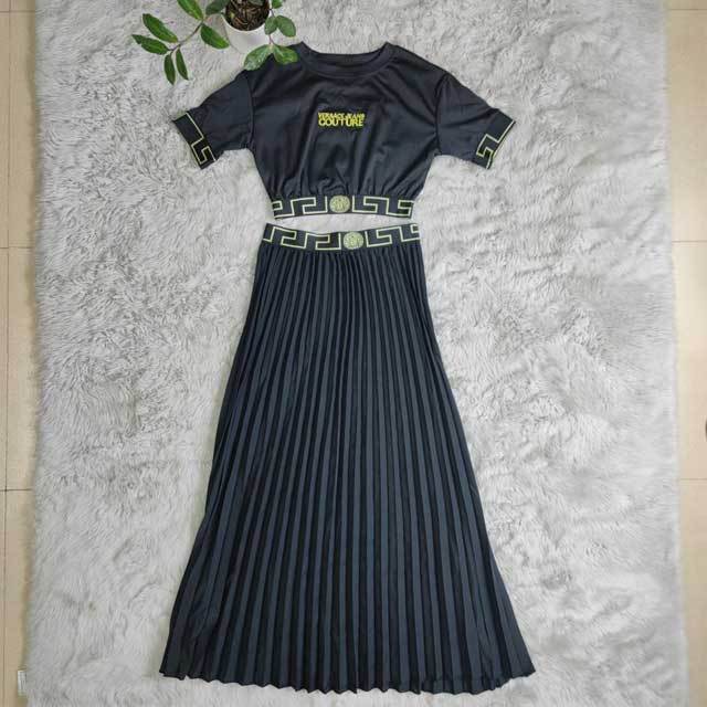 Embroidery Pleated Maxi Skirt Set