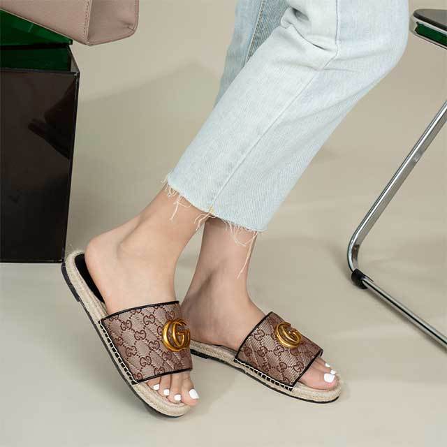 High Quality Fashion Woman Flat Straw Slippers