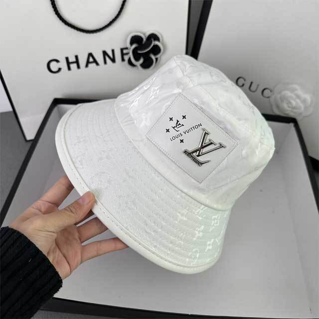 Metal Letter Fashion Bucket Hat