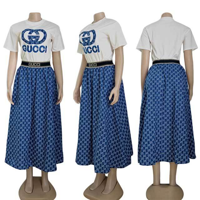 Letter Design Pleated Skirt Set
