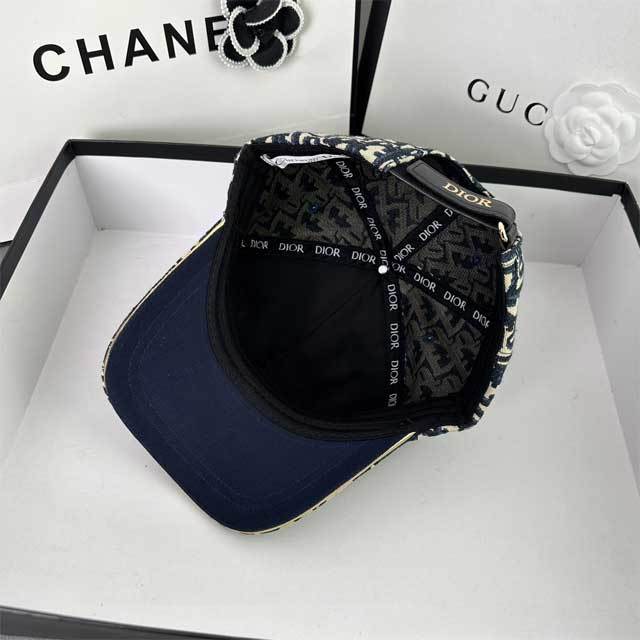 Embroidery Fashion Baseball Cap