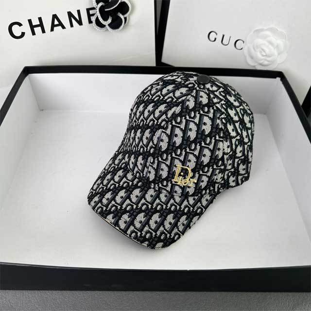 Embroidery Fashion Baseball Cap