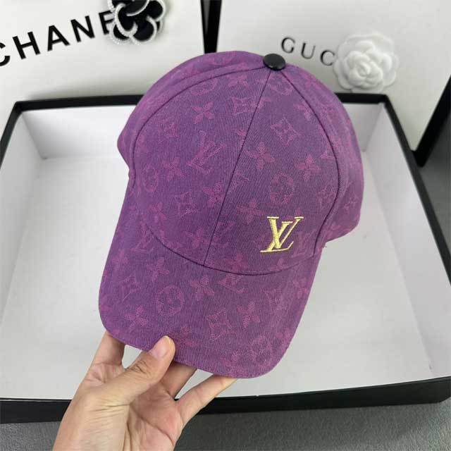 Embroidery Chic Baseball Cap