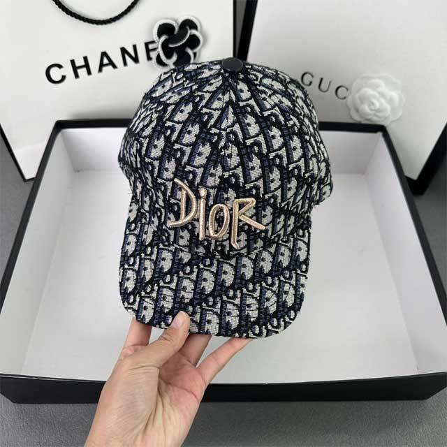 Letter Embroidery Peak Cap