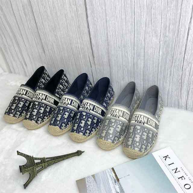Embroidered Fisherman Shoes Retro Loafers