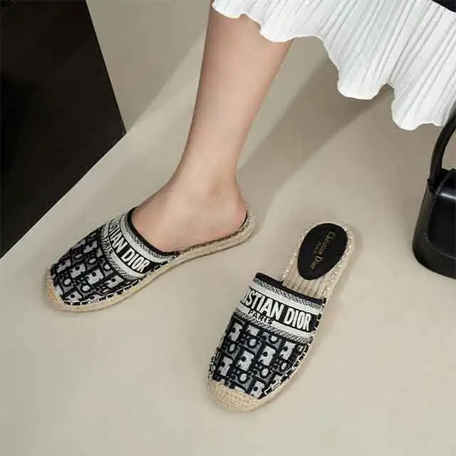 Alphabet Lazy Slip-on Semi-trail Shoes