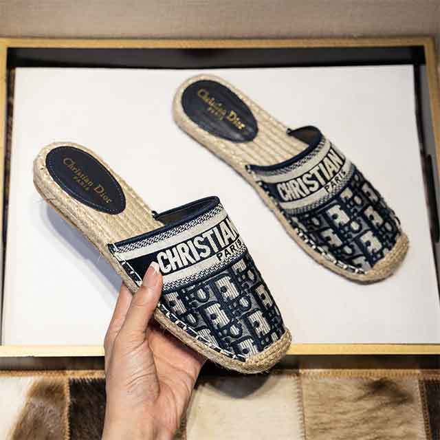 Alphabet Lazy Slip-on Semi-trail Shoes