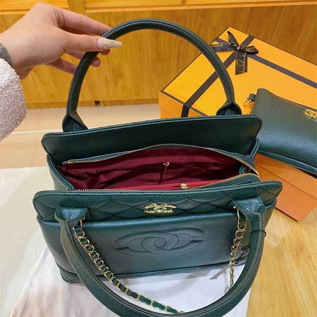 Big Size Chained Leather Handbag