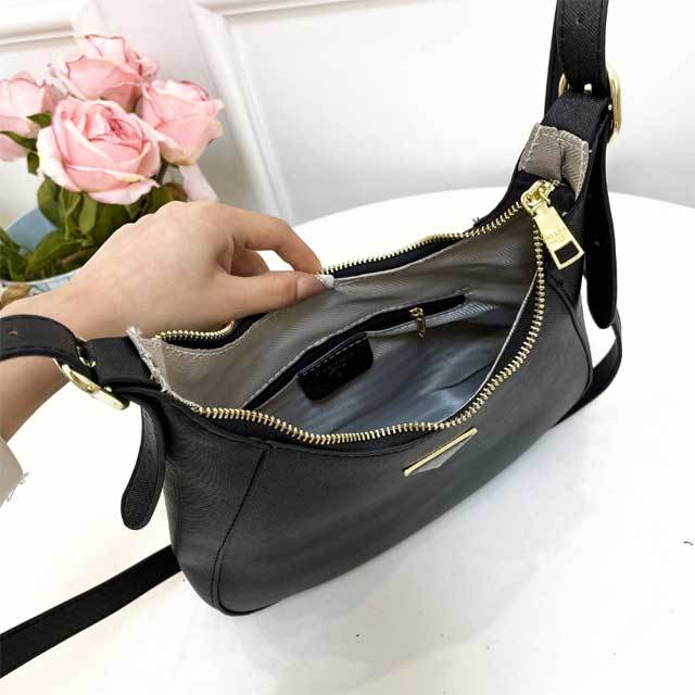 Fashion Logo Leather Underarm Bag