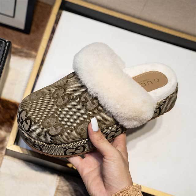 Homewear Luxury Fashion Warm Winter Furry Slippers