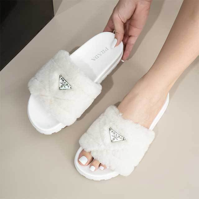 Luxury Fashion Furry Slippers Flat Shoes