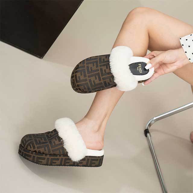 Winter Fashion Warm Furry Flat Slipper Shoes