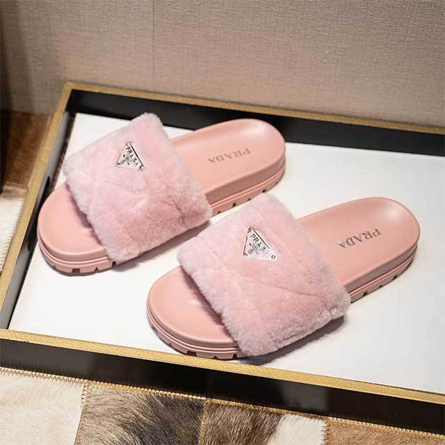 Luxury Fashion Furry Slippers Flat Shoes