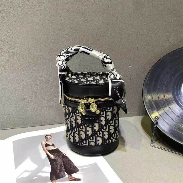 Leather Printed Fashion Bucket Makeup Bag