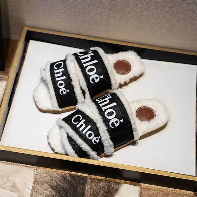 Thick-soled Square-head Fur Slippers