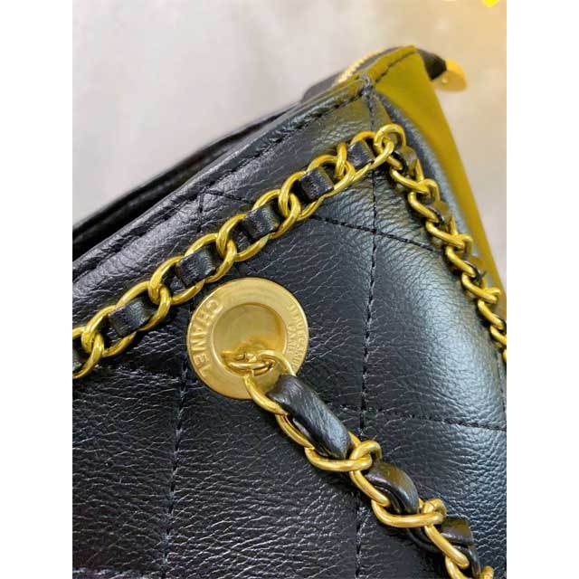 Leather Chained Shoulder Bag