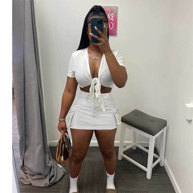 Chic Cargo Skirt With Pockets