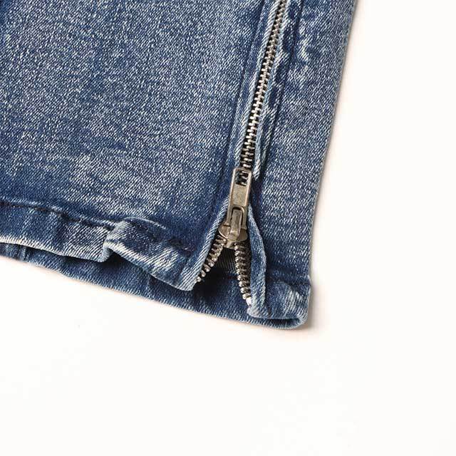 Zipper Pocket Cargo Jeans