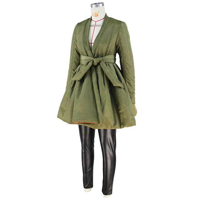 Long Sleeve Pleated Puffer Coat