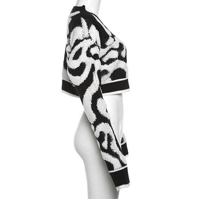 Colorblock Low-cut V-neck Buttoned Knitted Sweater