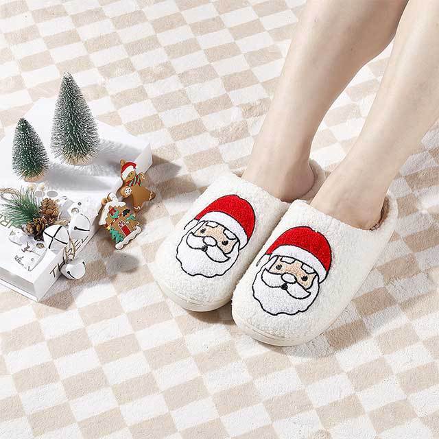 Santa Claus Pattern Fuzzy Slippers