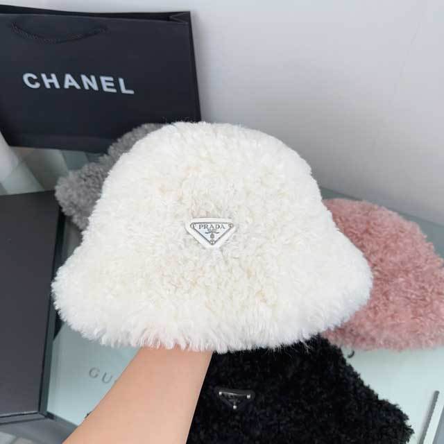 Lambswool Super Soft Bucket Hat