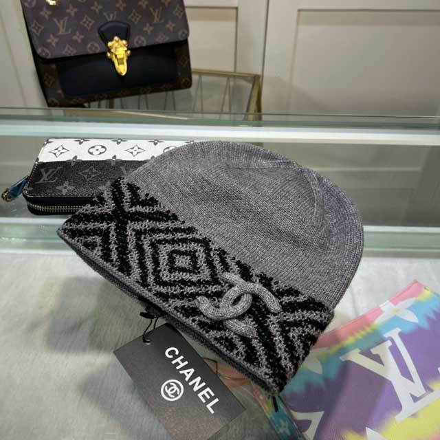Fashion Cashmere Knitted Hat