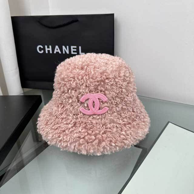 Faux Fur One-Piece Bucket Hat