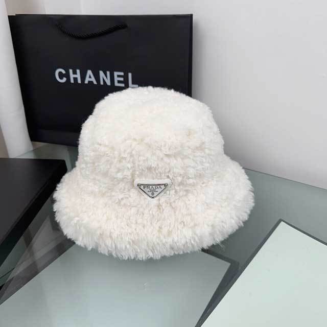 Lambswool Super Soft Bucket Hat