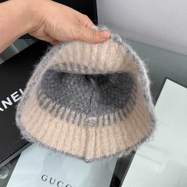 Color Block Cashmere Bucket Hat