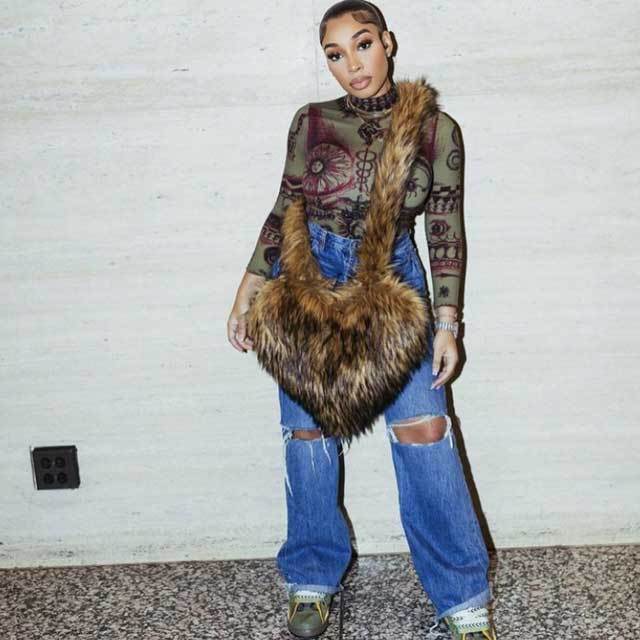 Shell Shaped Faux Fur Crossbody Bag