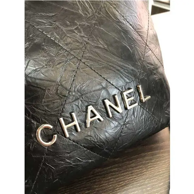 Metal Letter Leather Shoulder Bag