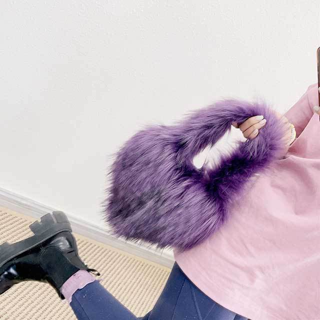 Shell Shaped Faux Fur Furry Purse