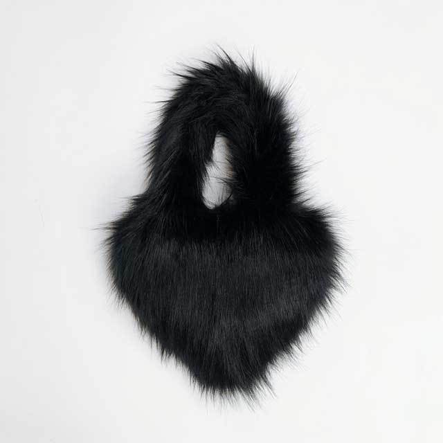 Shell Shaped Faux Fur Furry Purse