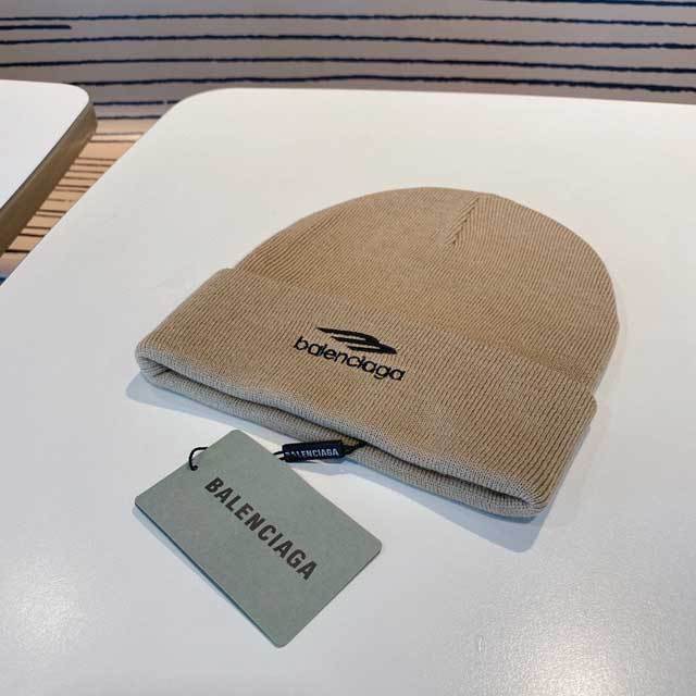 Letter Embroidery Knit Hat