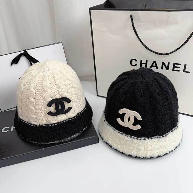 Furry Twist Bucket Hat