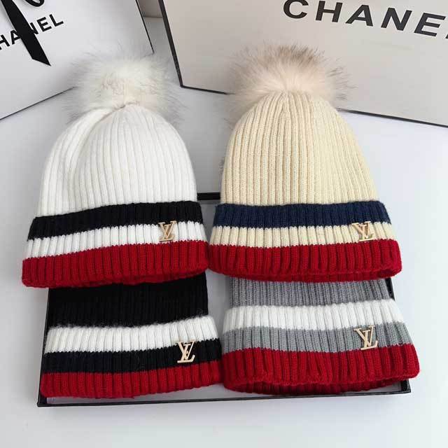 Metal Letter Color Block Knit Hat