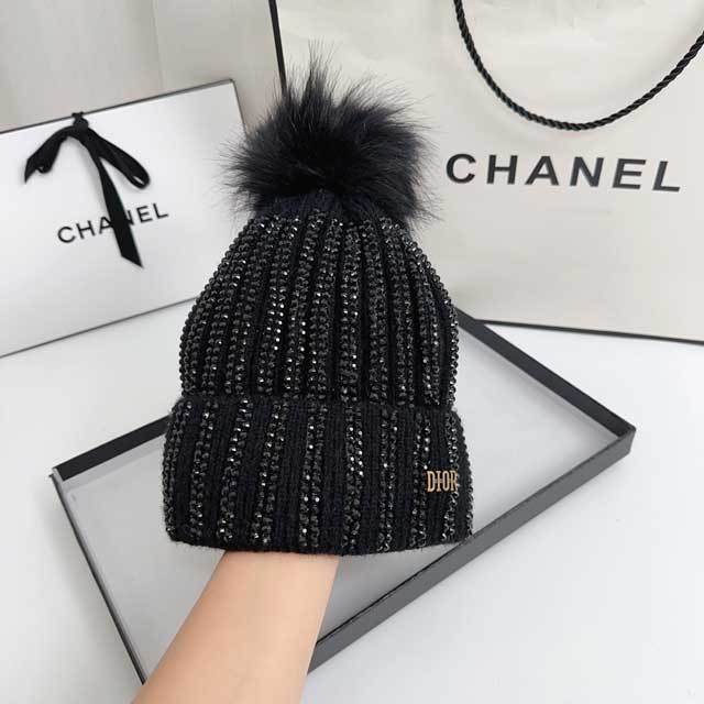 Rhinestones Fashion Knit Hat