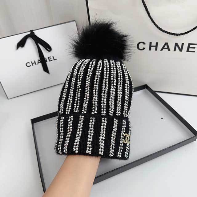 Rhinestones Fashion Knit Berets